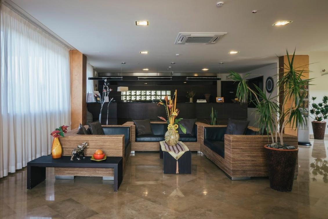 Hotel Costa Azul 발레스트라테 외부 사진